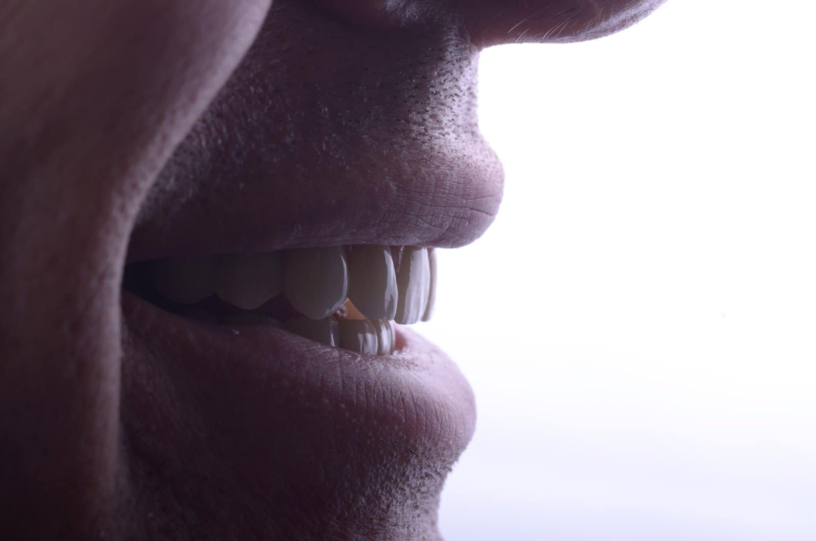 estetica implant dentar